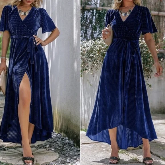 Donna Morgan Dark Blue Velvet Midi Dress - Picture 1 of 8